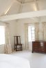 images/interiors/Bedroom3_02.jpg